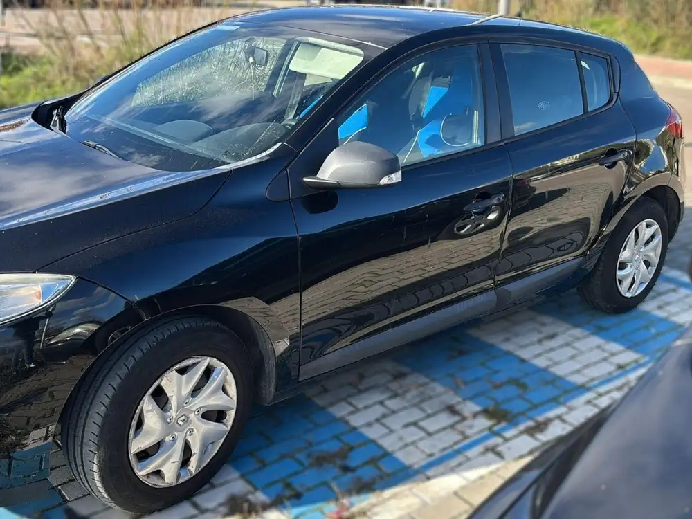 RENAULT megane