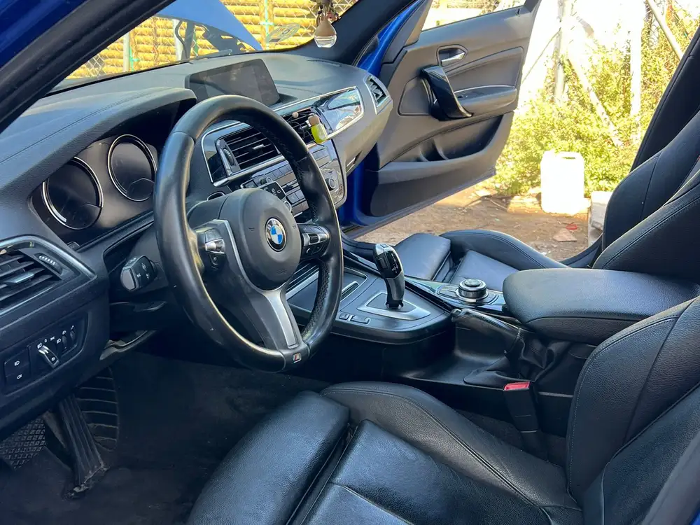 118i
