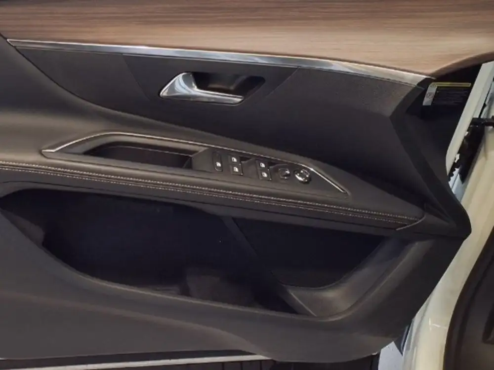 PEUGEOT 5008 - Foto 10 | Clidrive