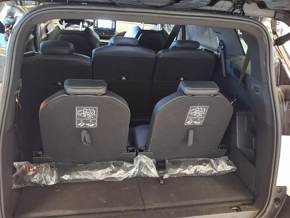 PEUGEOT 5008 - Foto 18 | Clidrive