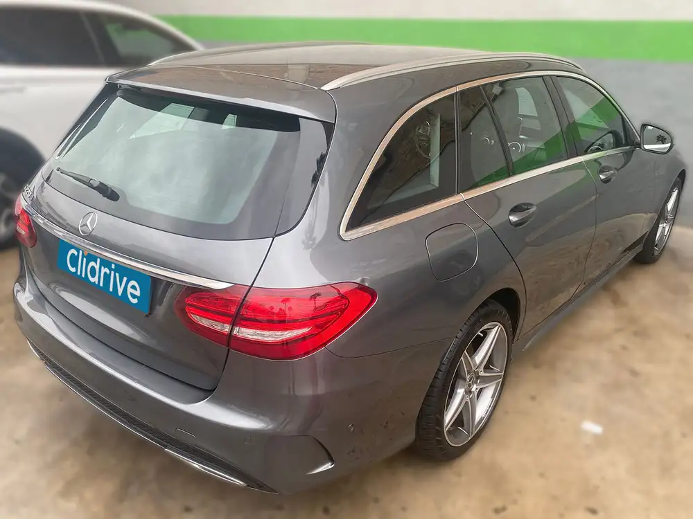 MERCEDES clase c
