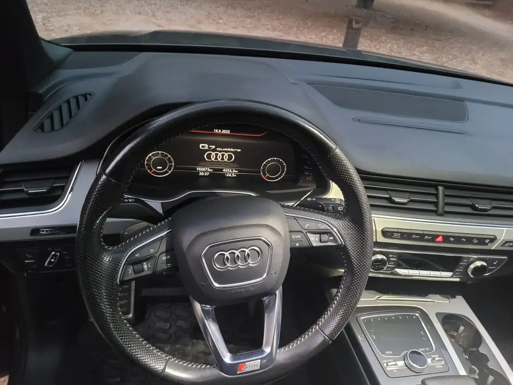 AUDI q7