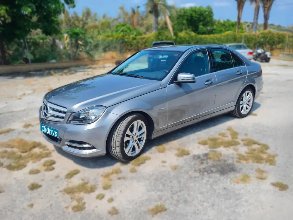 MERCEDES clase c