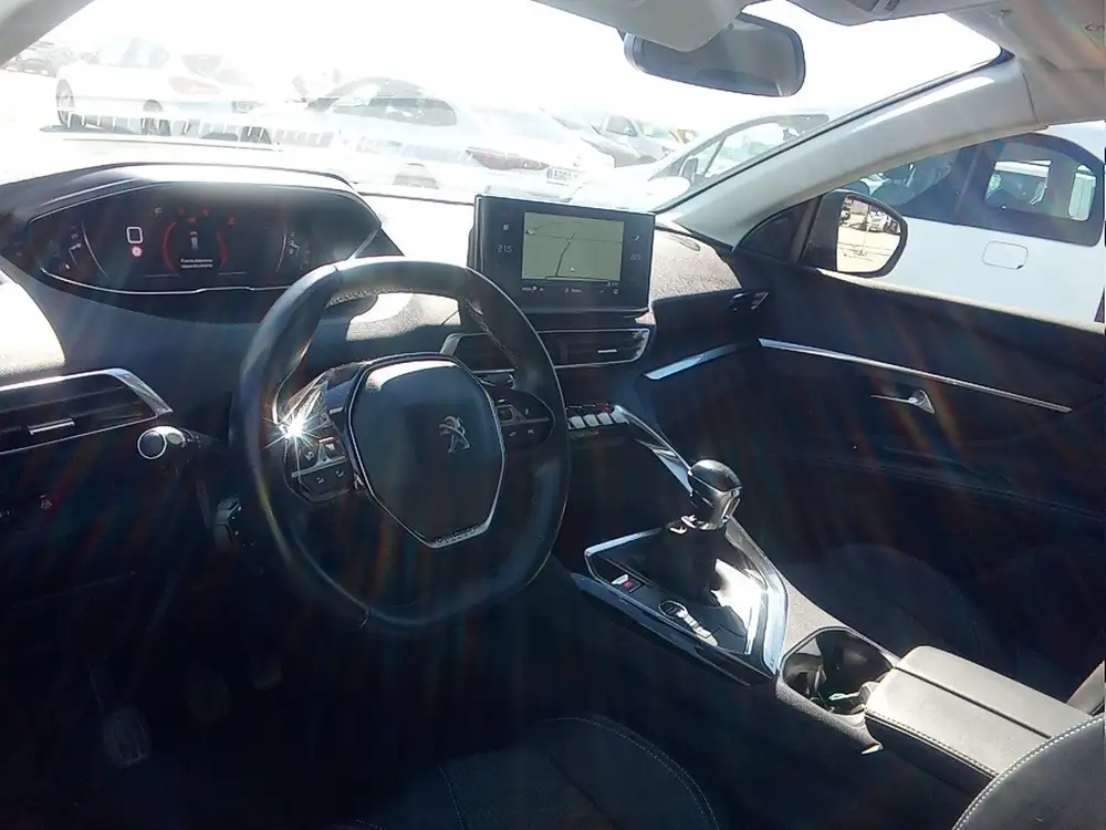 PEUGEOT 5008 - Foto 8 | Clidrive