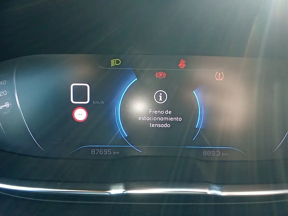 PEUGEOT 5008 - Foto 10 | Clidrive