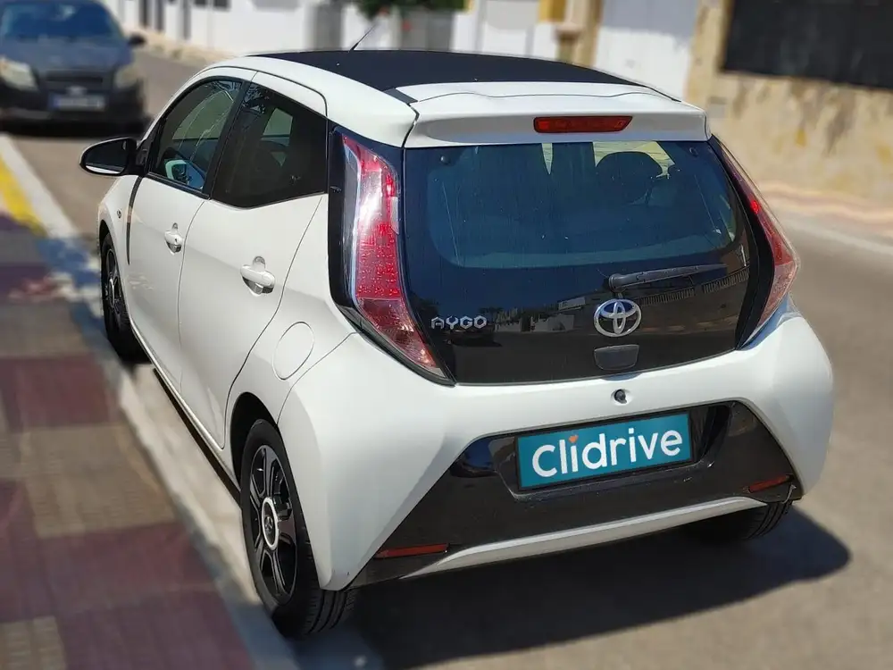 TOYOTA aygo