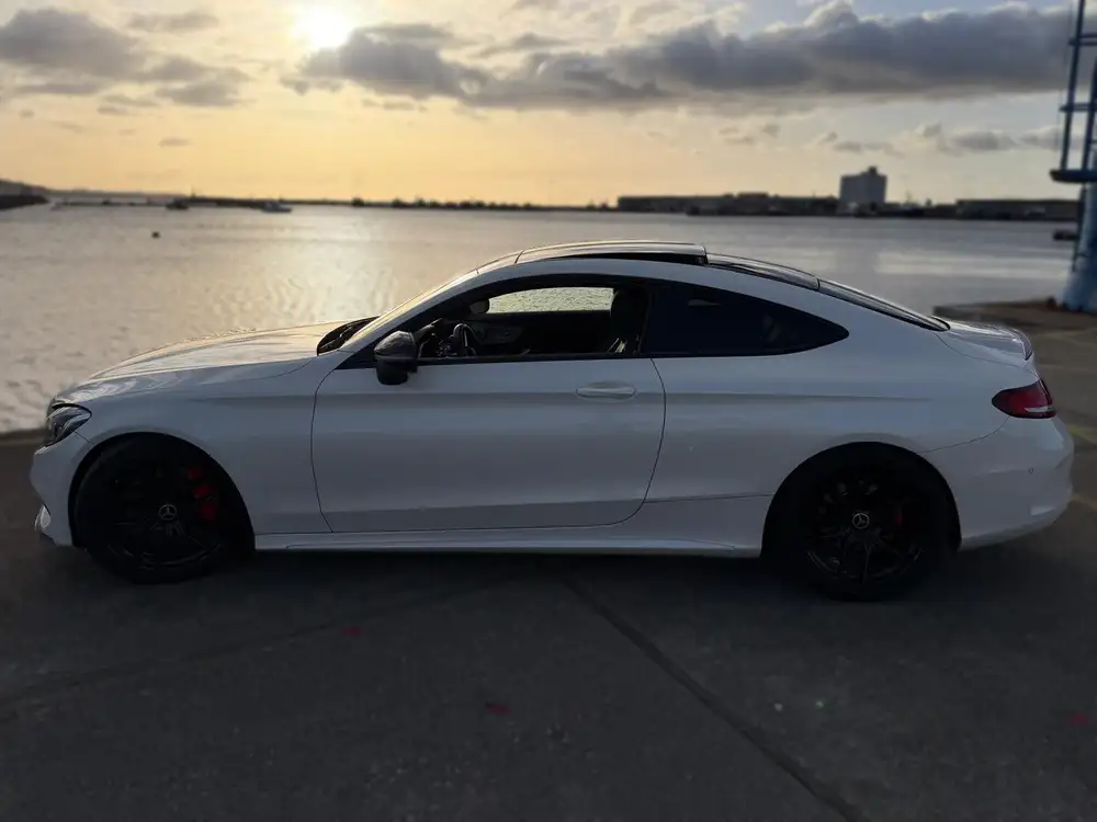 MERCEDES clase c - Foto 5 | Clidrive