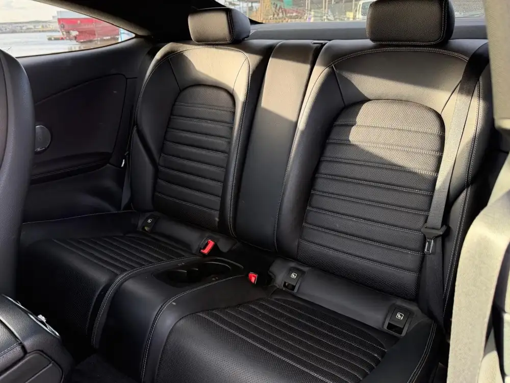 MERCEDES clase c - Foto 11 | Clidrive
