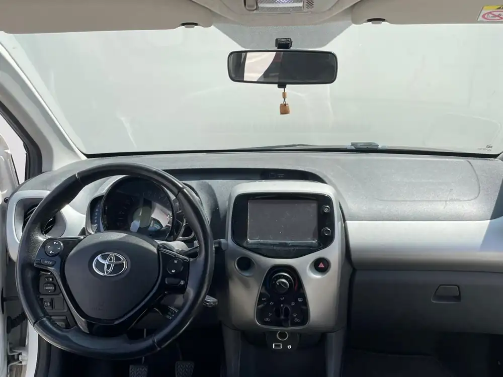 TOYOTA aygo