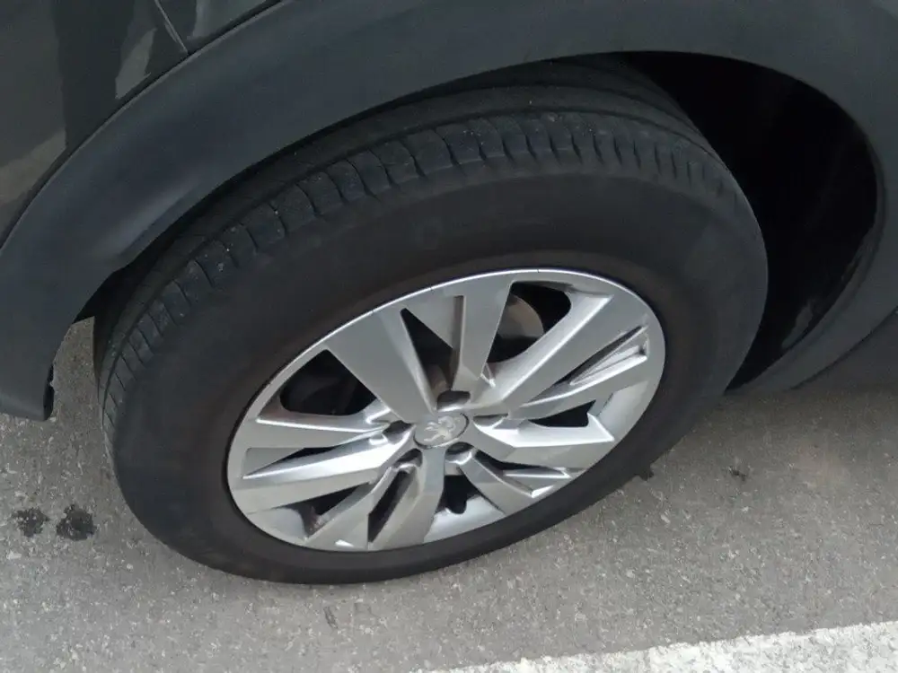 PEUGEOT 3008 - Foto 17 | Clidrive