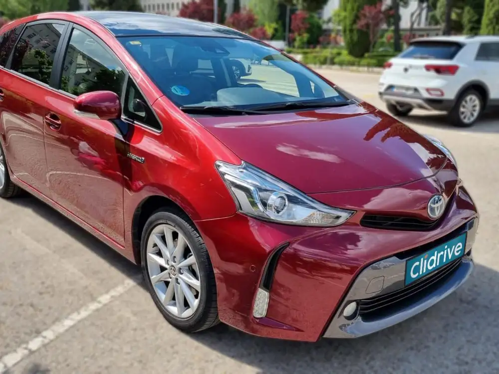 TOYOTA prius+