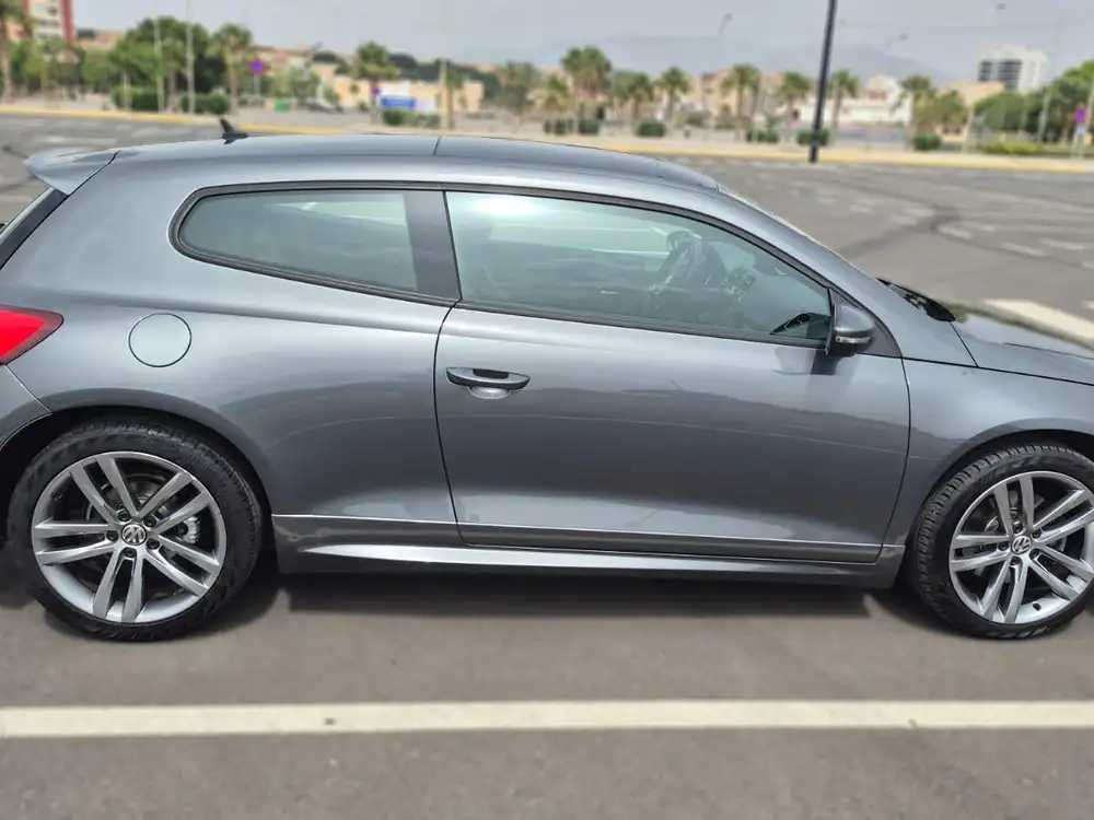 VOLKSWAGEN scirocco