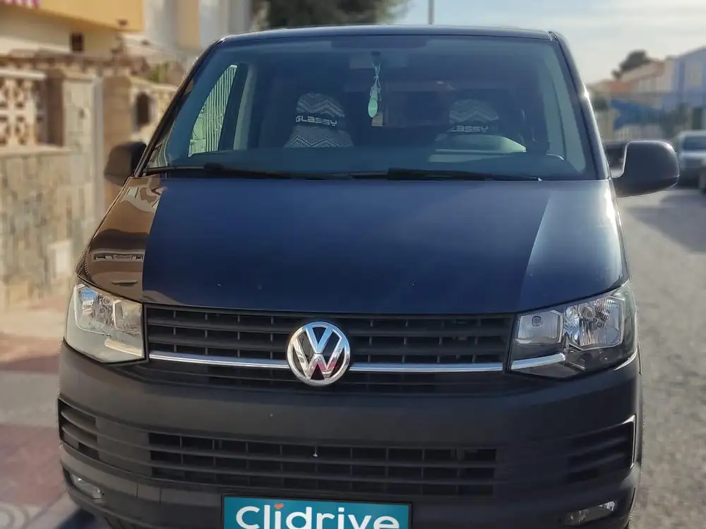 VOLKSWAGEN caravelle