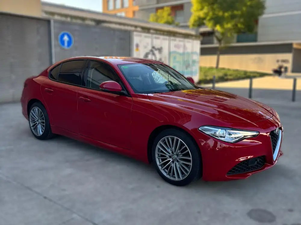 ALFA ROMEO giulia