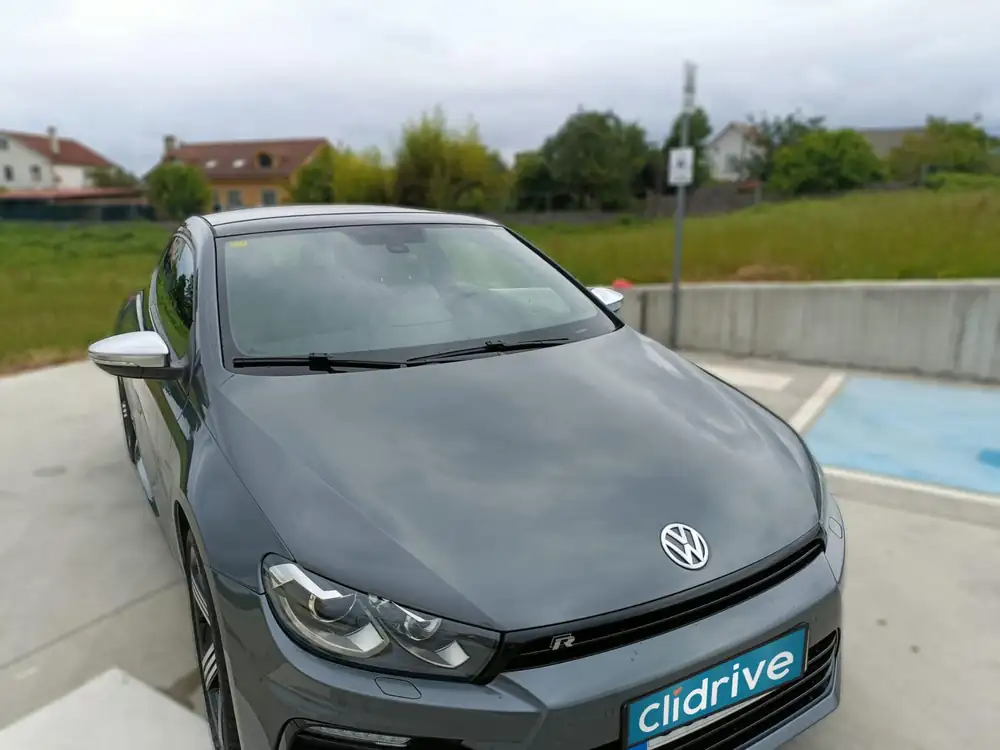 VOLKSWAGEN scirocco