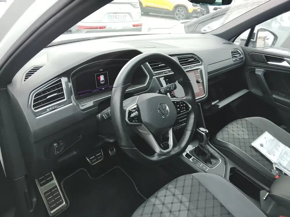 VOLKSWAGEN tiguan - Foto 11 | Clidrive