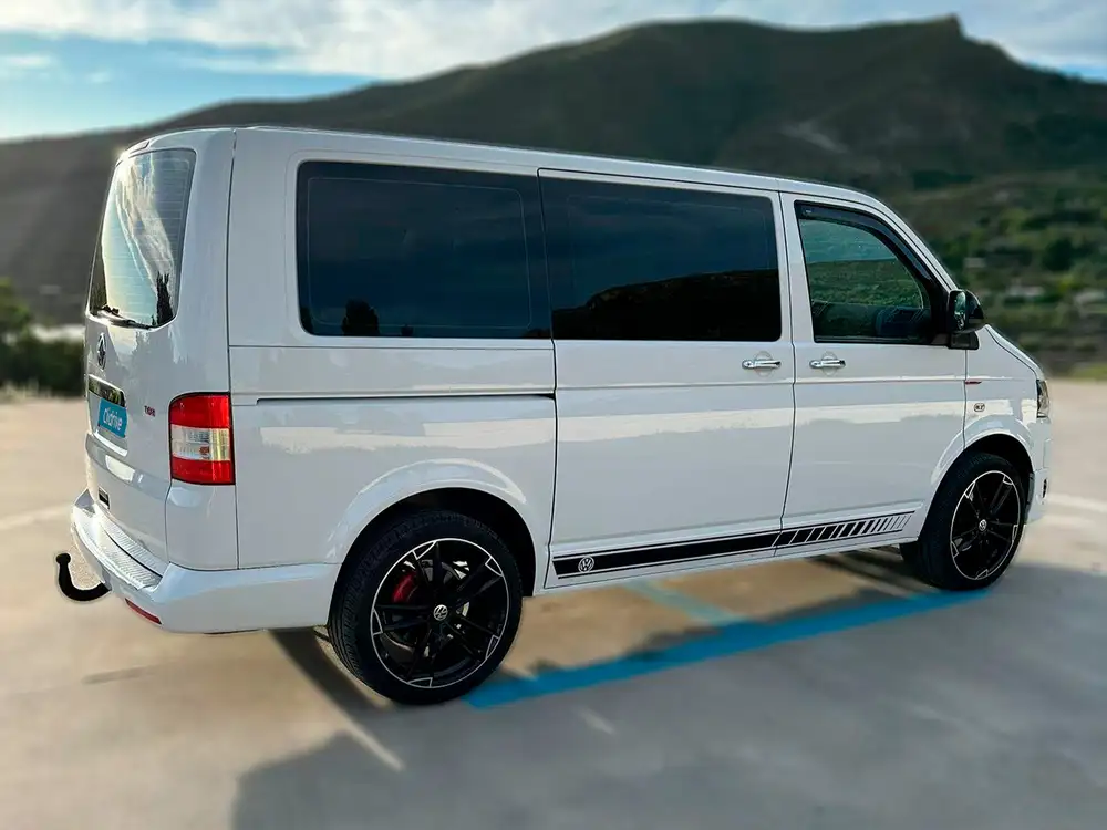 VOLKSWAGEN transporter