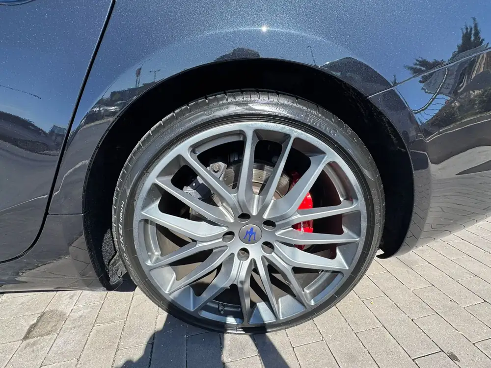 MASERATI ghibli