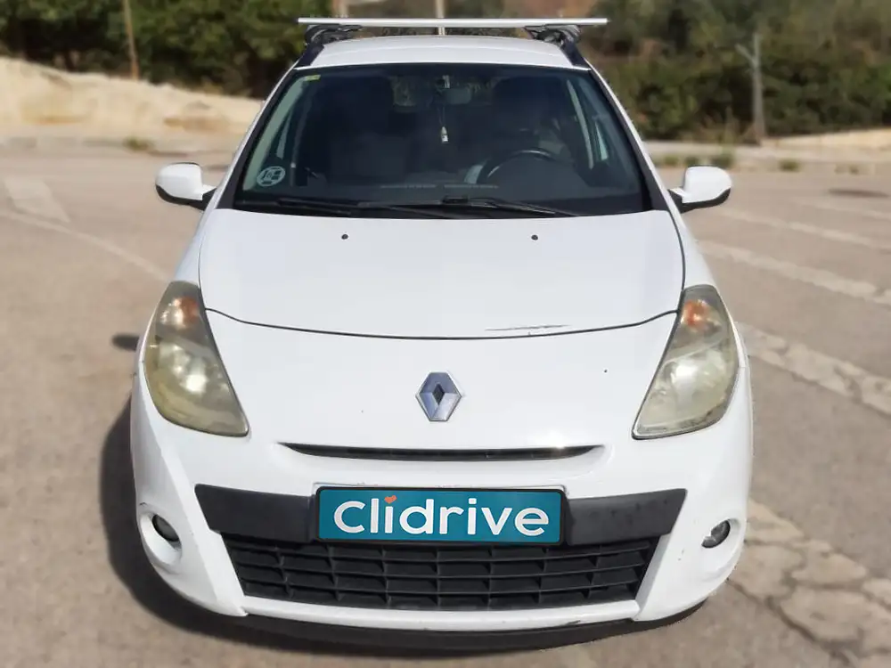 RENAULT clio