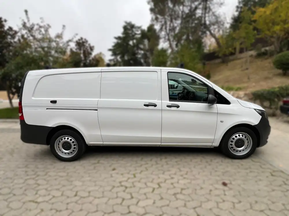 MERCEDES vito