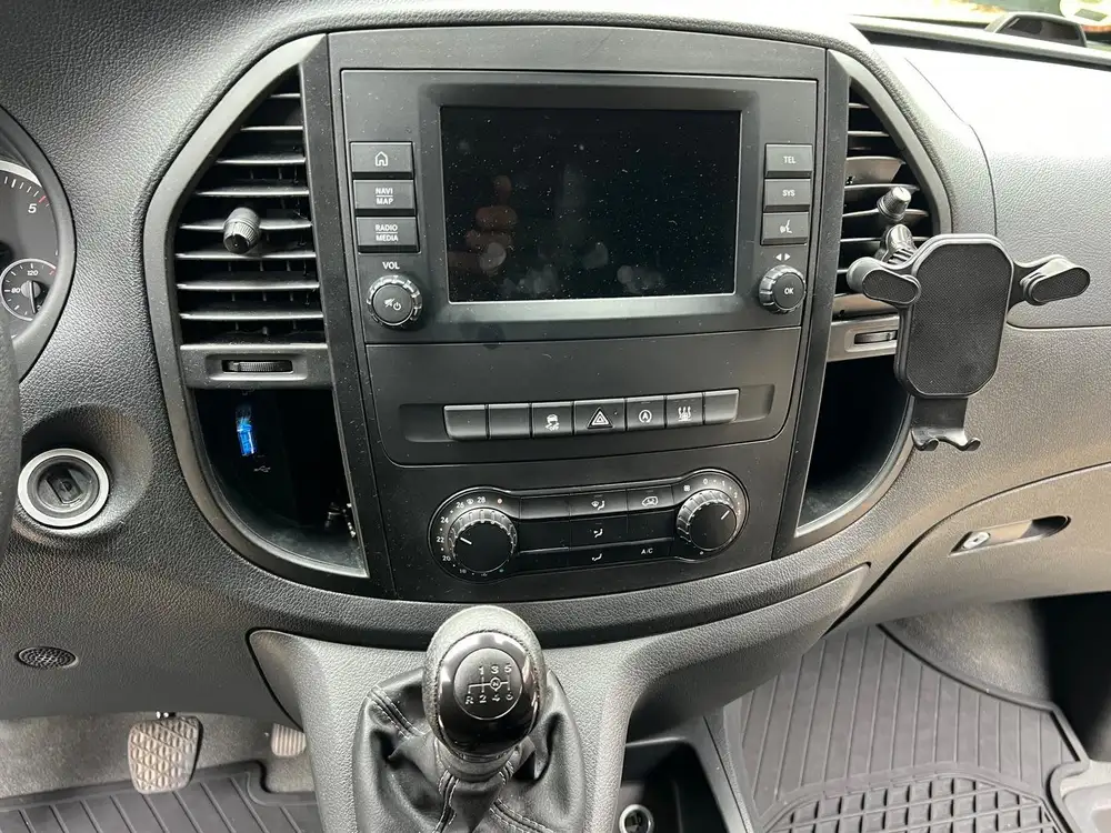 MERCEDES vito