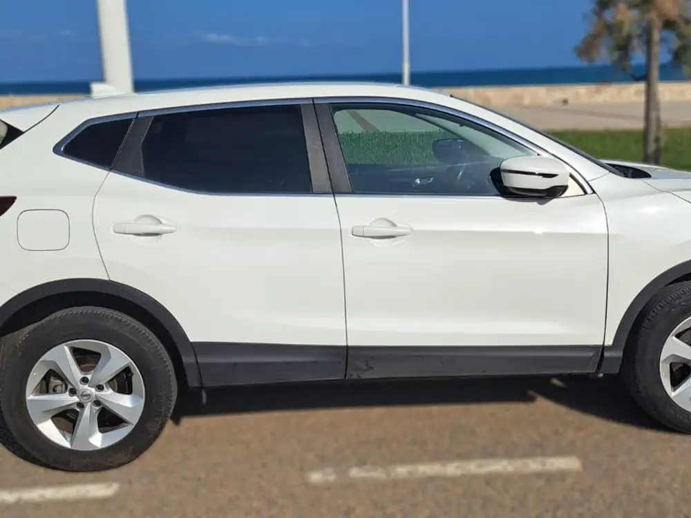 NISSAN qashqai