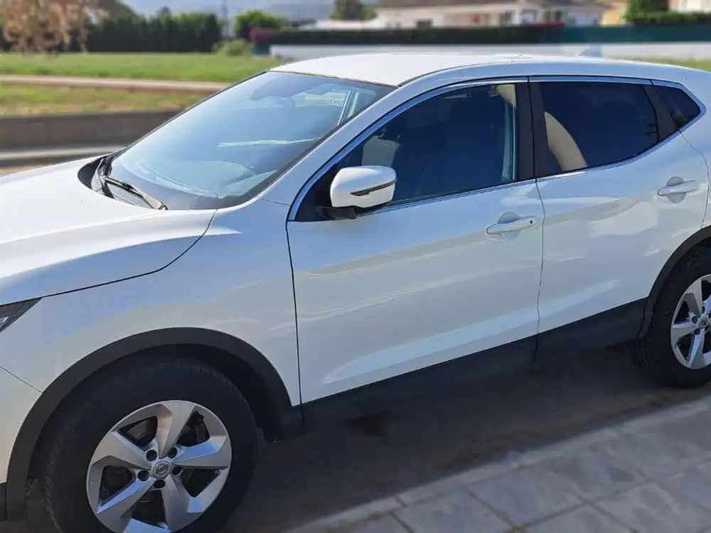 NISSAN qashqai