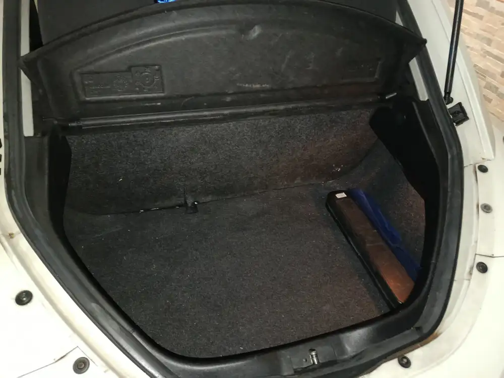 VOLKSWAGEN new beetle