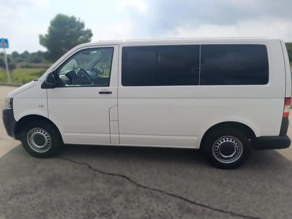 VOLKSWAGEN transporter