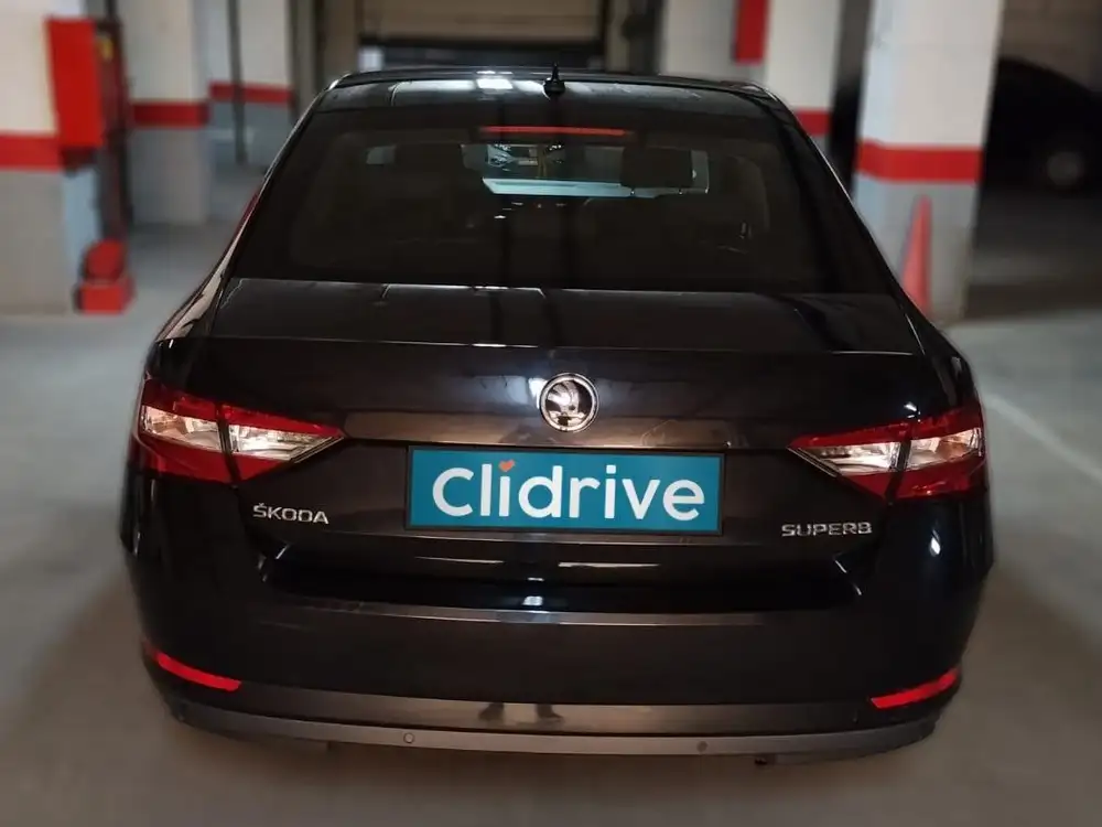 SKODA superb - Foto 4 | Clidrive