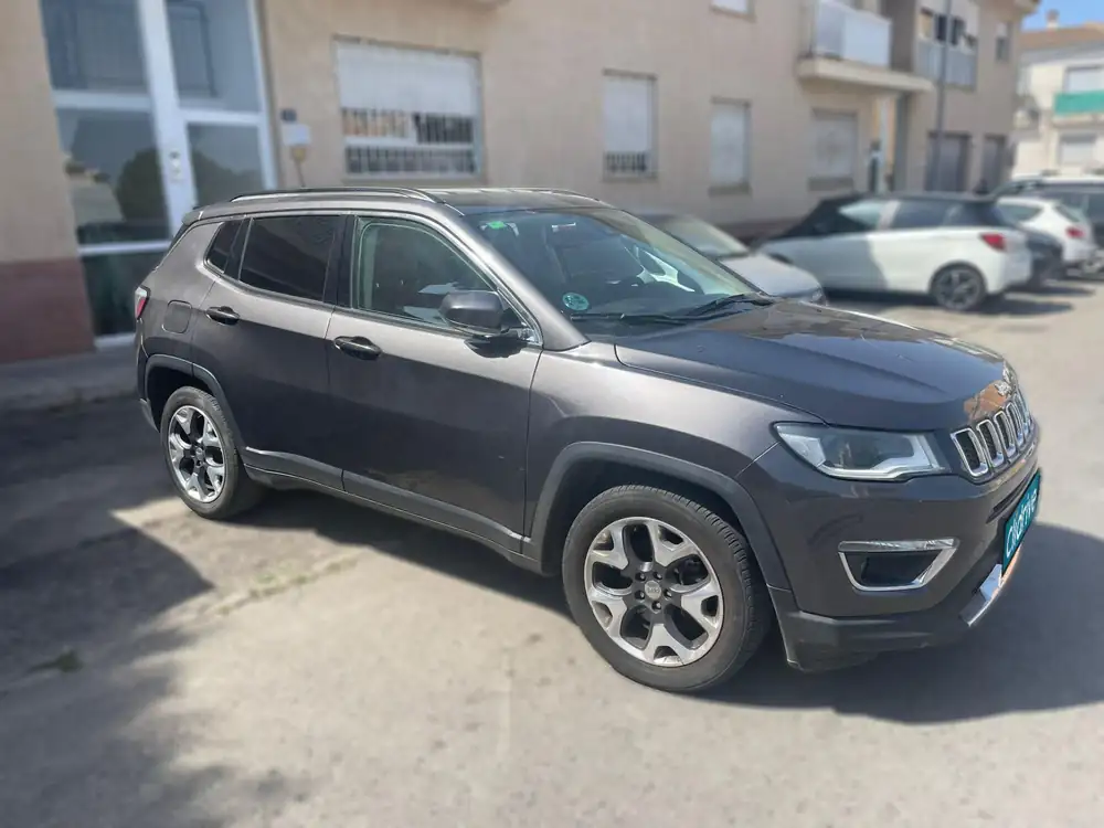 JEEP compass