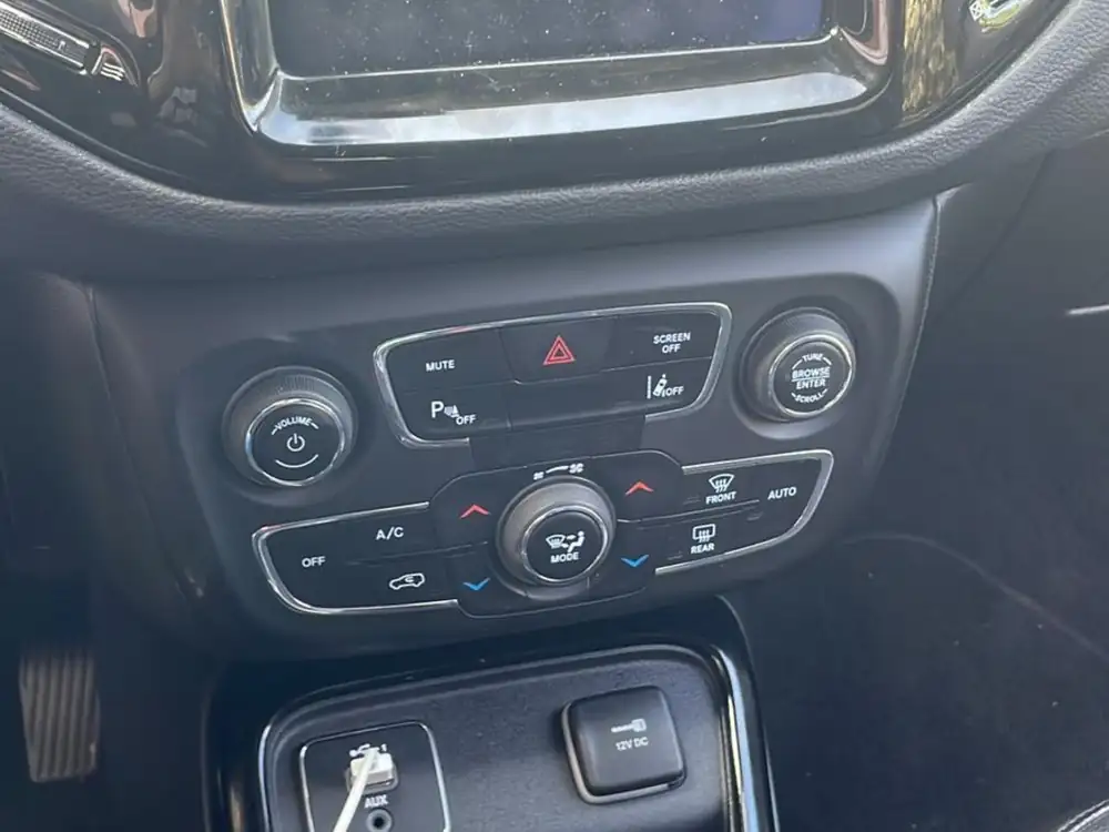 JEEP compass