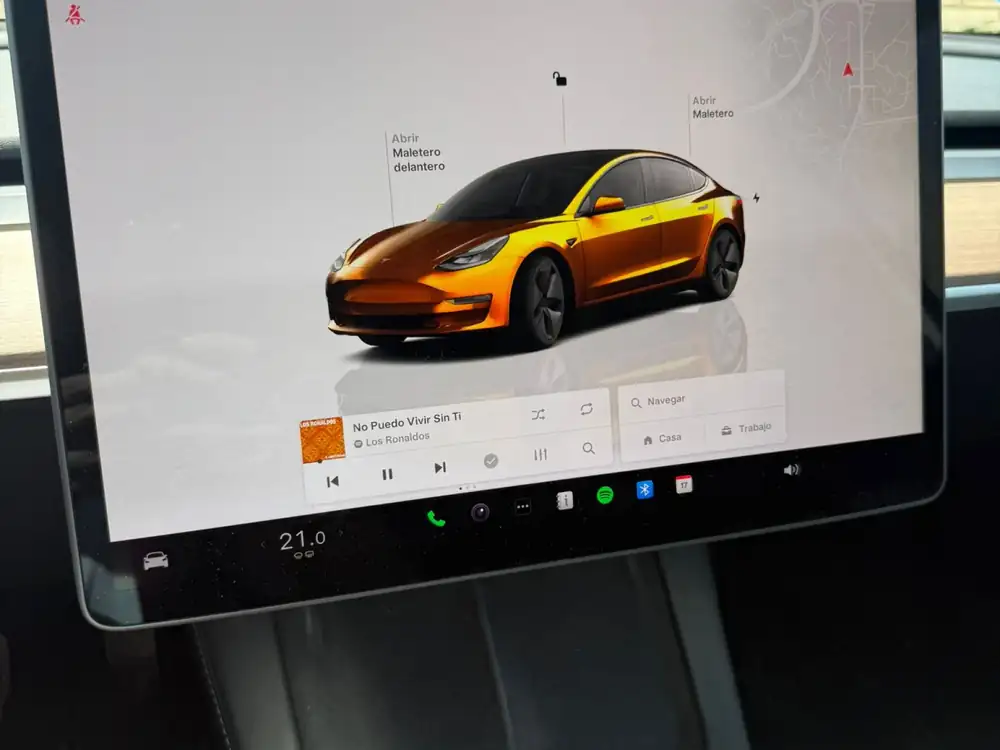 TESLA model 3