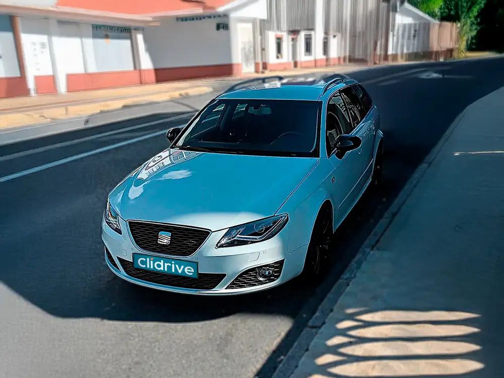 SEAT exeo