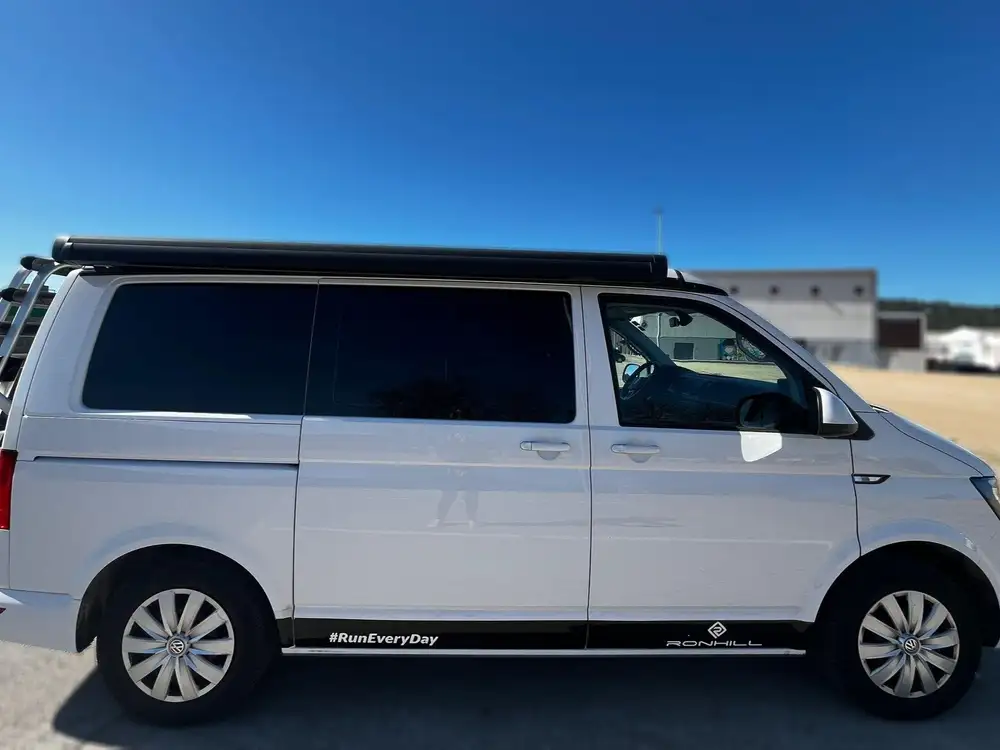 VOLKSWAGEN california