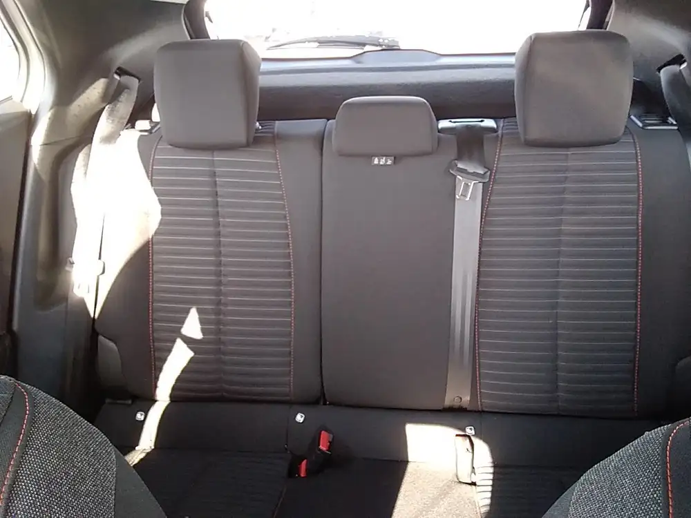 PEUGEOT 2008 - Foto 11 | Clidrive
