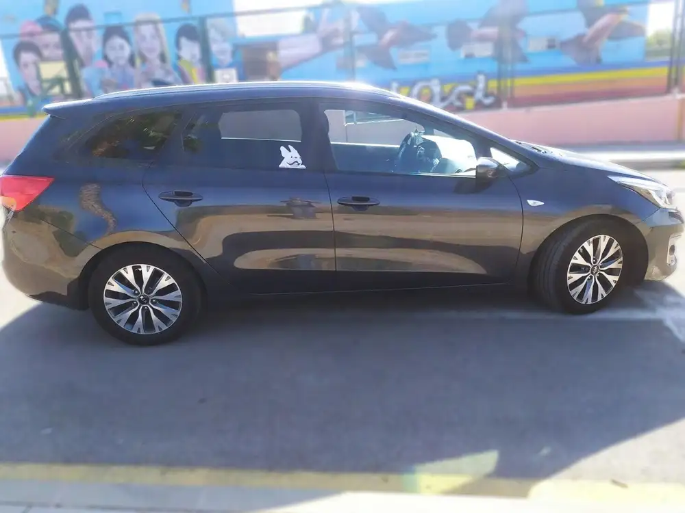 KIA cee'd sportswagon