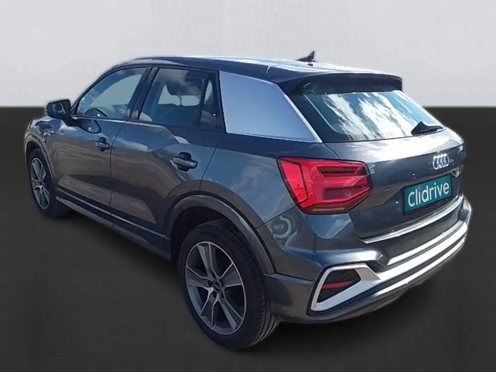 AUDI q2