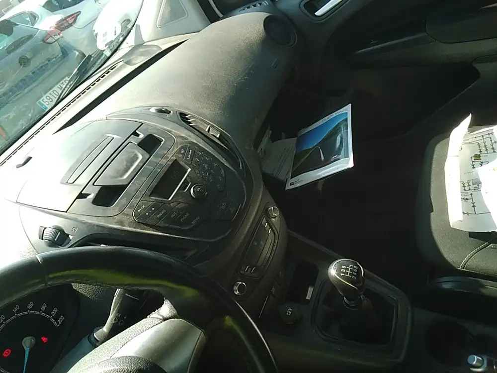 FORD transit courier - Foto 10 | Clidrive