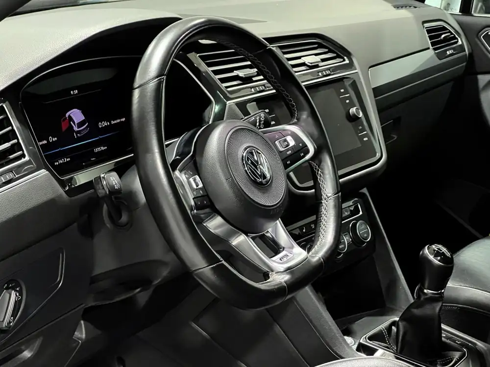 VOLKSWAGEN tiguan allspace