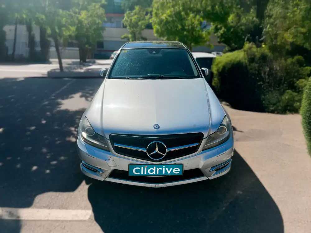 MERCEDES clase c