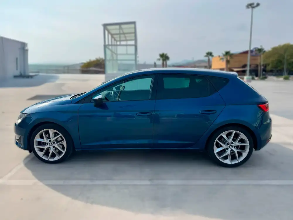 SEAT leon