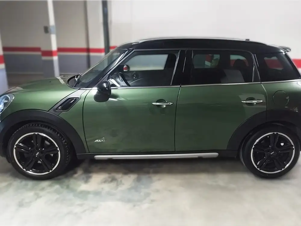 MINI countryman
