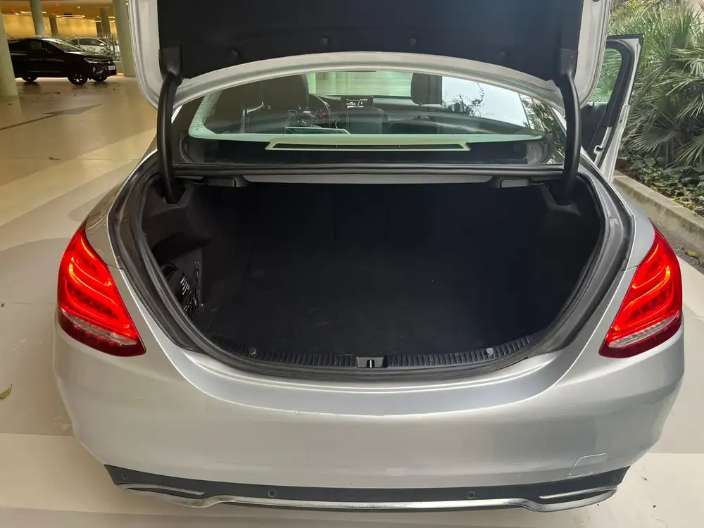 MERCEDES clase c