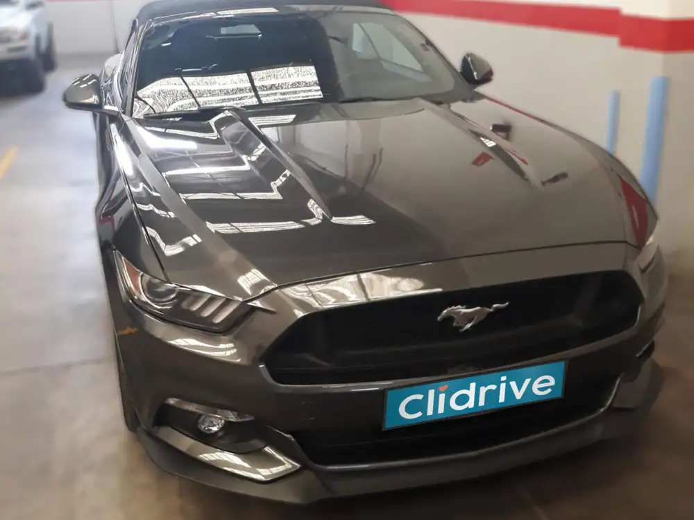 FORD mustang