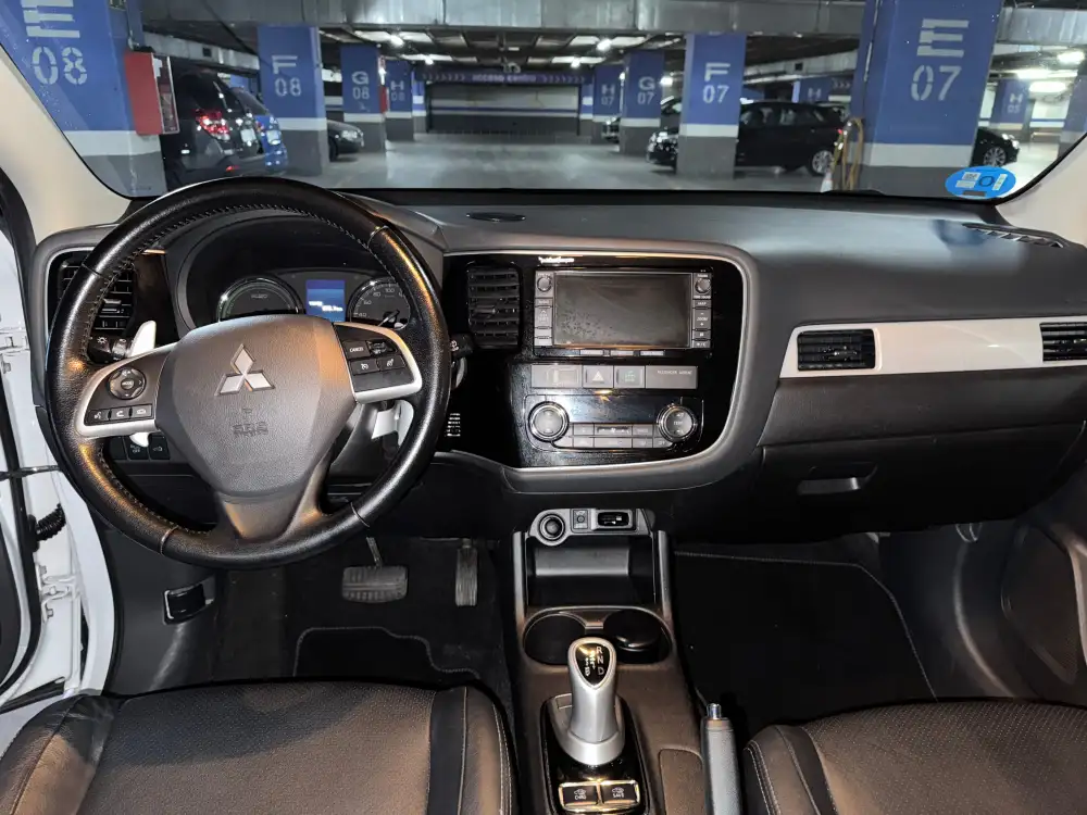 2.0 PHEV Kaiteki Auto 4WD