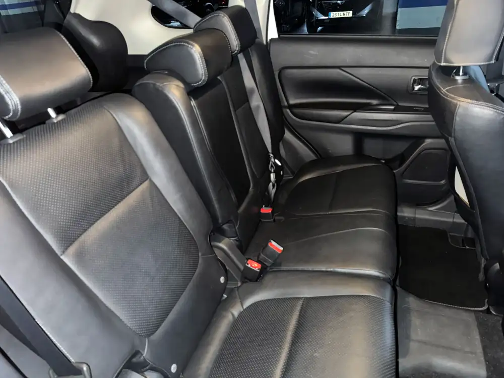 2.0 PHEV Kaiteki Auto 4WD