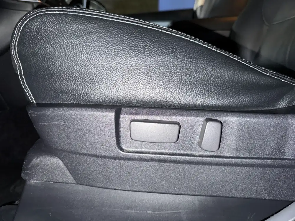 2.0 PHEV Kaiteki Auto 4WD