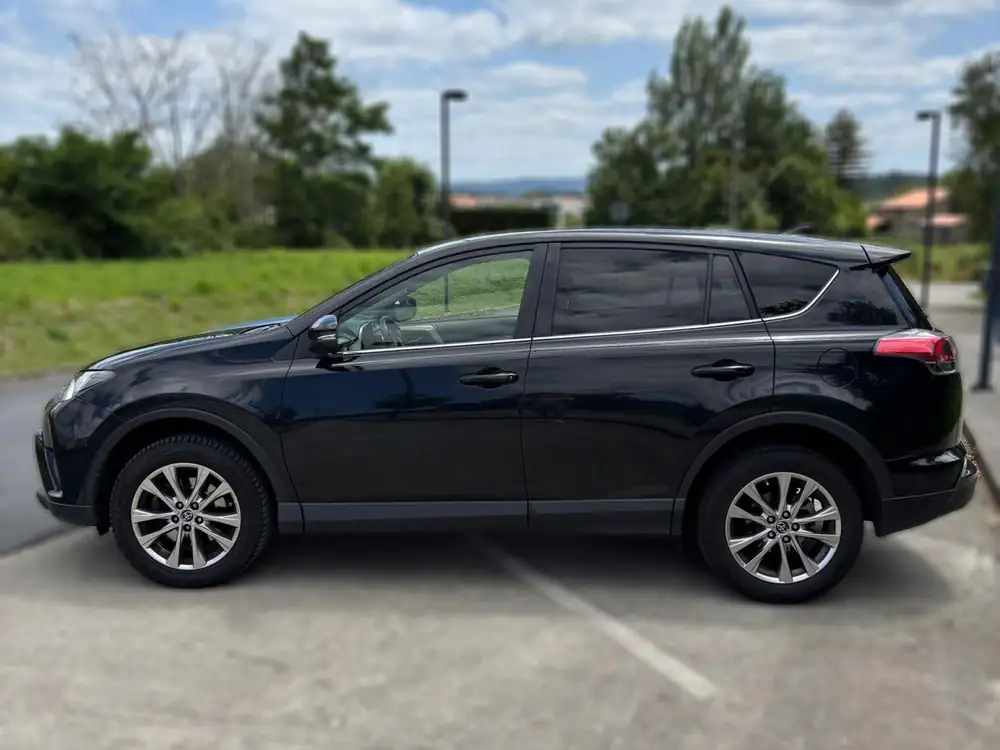 TOYOTA rav4