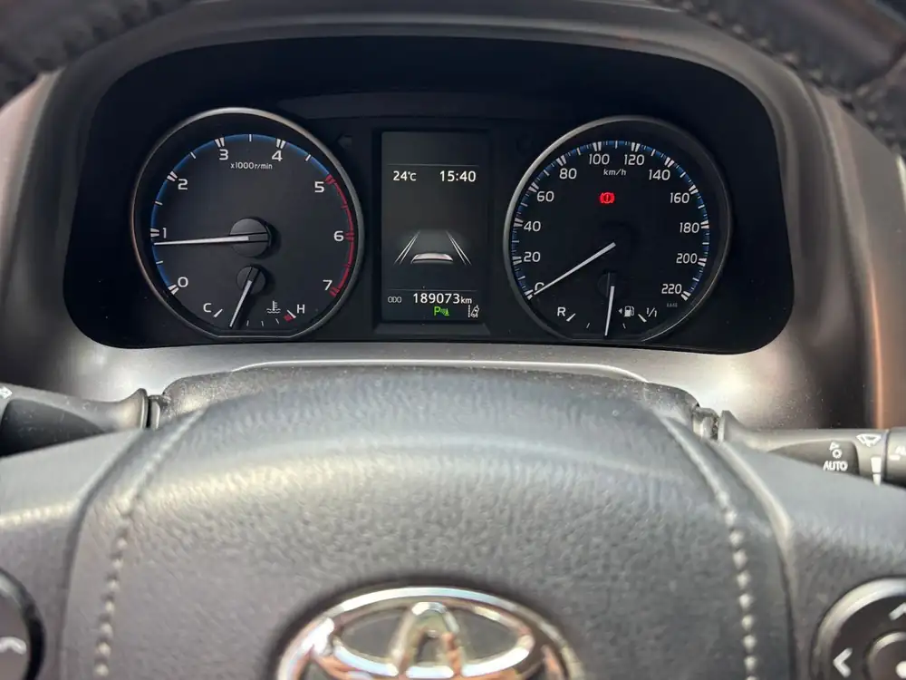 TOYOTA rav4